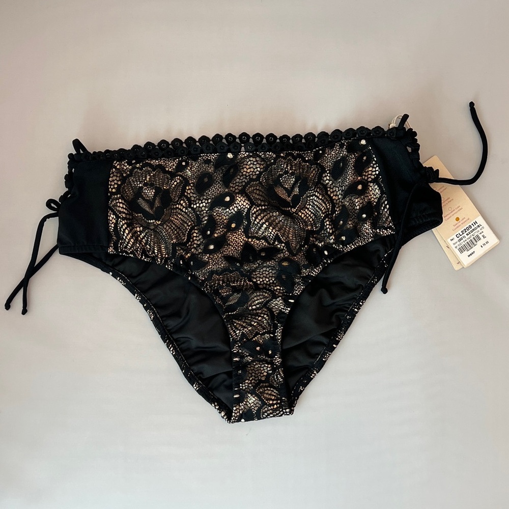 Cosita Linda Black Floral Lace and Metallic Gold Bikini Bottoms. XL. NWT